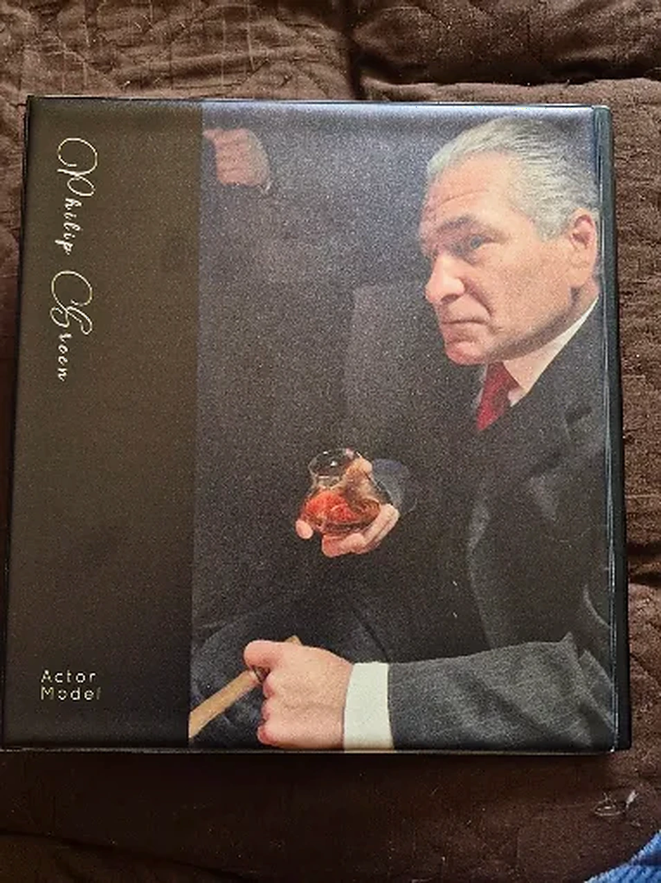 Philip Green actor and model portfolio book